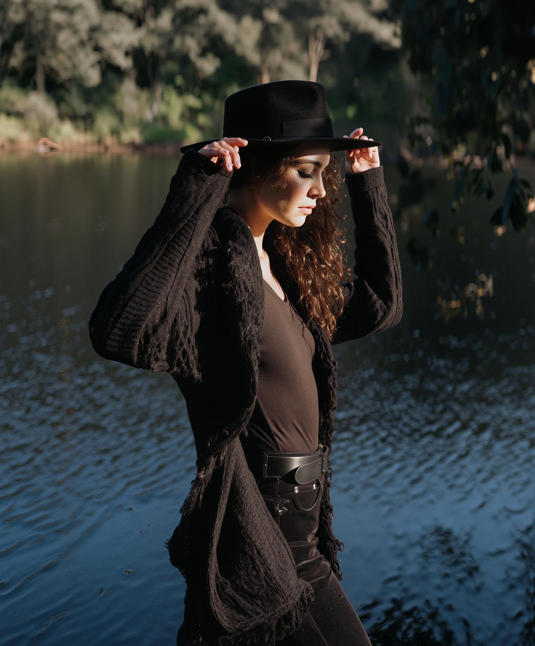 Equinox Black V-Neck Heritage Cardigan - Espiritu